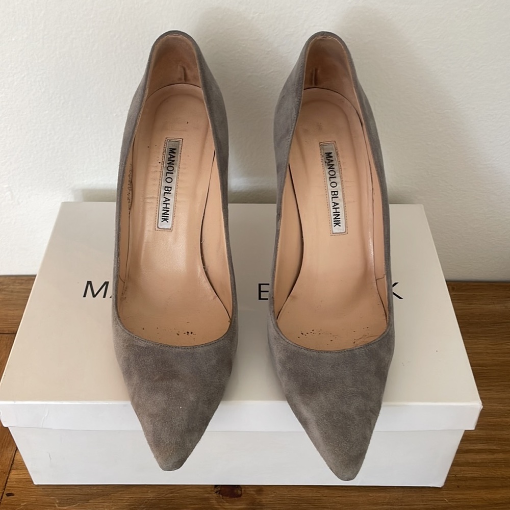 Manolo Blahnik BB Suede Gray Shoes, size 37 no box